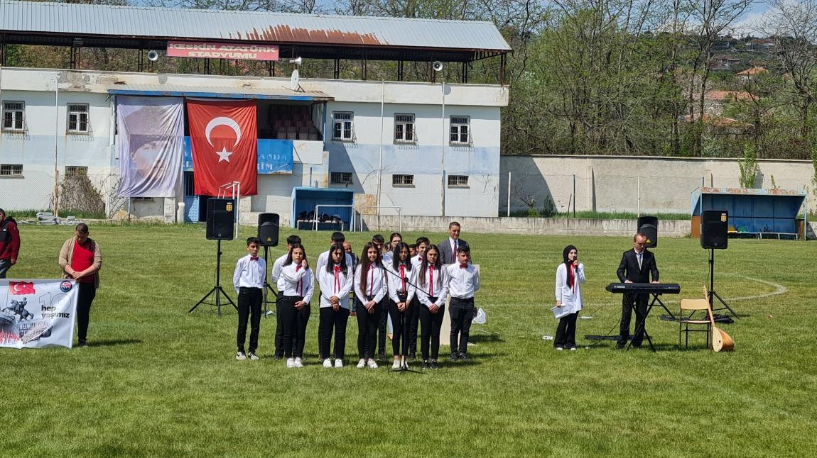 19 Mayıs Atatürkü Anma, Gençlik ve Spor Bayramı coşkuyla kutlandı.